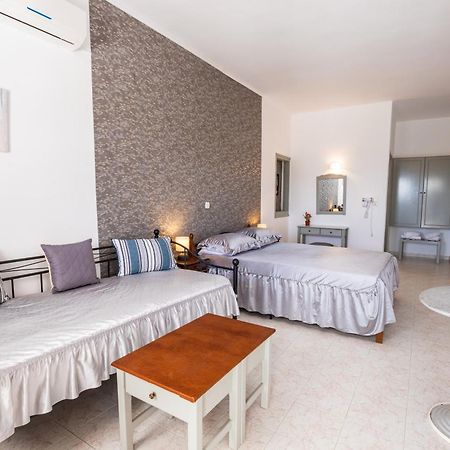 Perama Hotel, Karpathos 阿莫皮 外观 照片