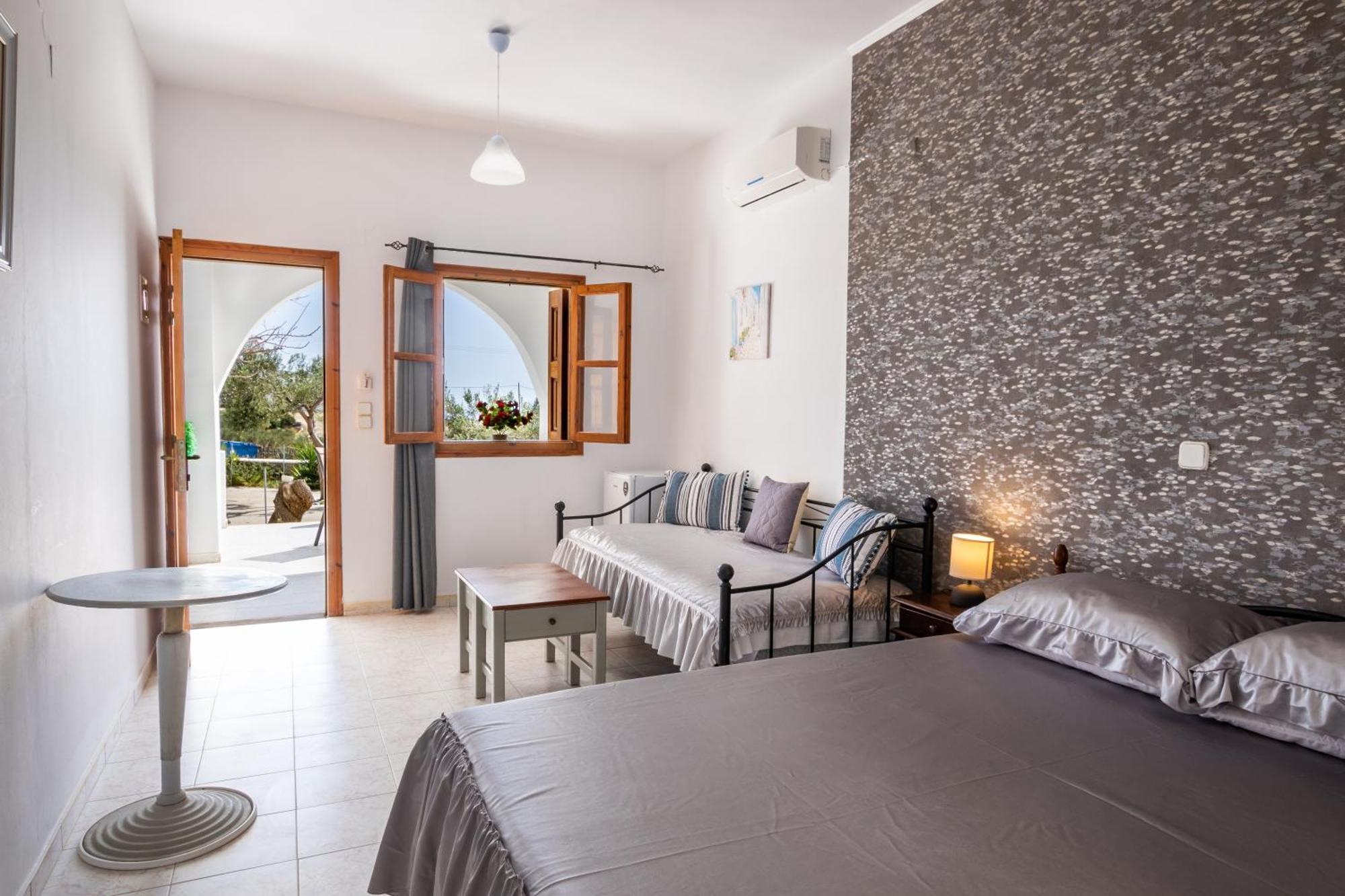 Perama Hotel, Karpathos 阿莫皮 外观 照片